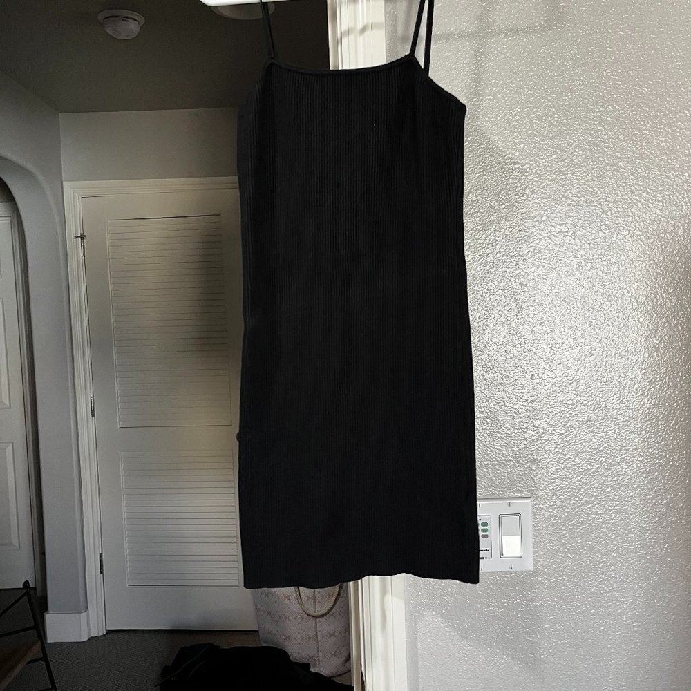 SHORT DRESS